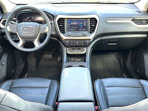 Used 2023 GMC Acadia Denali w/ Black Diamond Edition AWD/4WD image 22