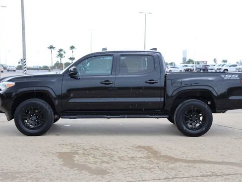 Certified 2021 Toyota Tacoma SR w/ SR Convenience Package RWD image 4
