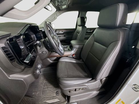 Used 2023 GMC Sierra 1500 SLT w/ SLT Premium Plus Package image 21