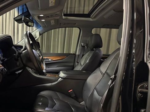 Used 2016 Cadillac Escalade Premium AWD/4WD image 28