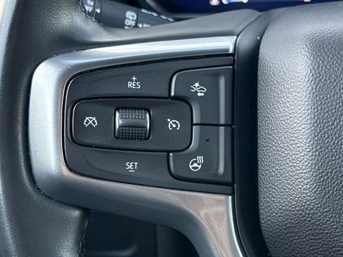 Used 2023 Chevrolet Suburban Premier AWD/4WD image 24