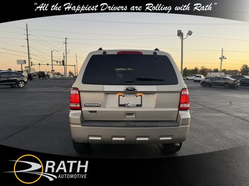 Used 2011 Ford Escape XLT w/ 202A Rapid Spec Order Code image 7