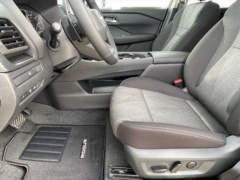 New 2026 Nissan Rogue SV FWD image 11
