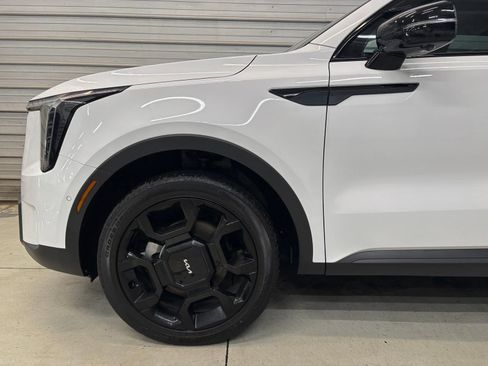 Used 2024 Kia Sorento SX AWD/4WD image 4