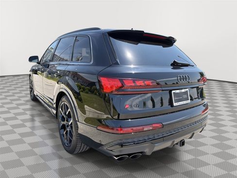 Certified 2025 Audi SQ7 Prestige w/ Prestige Package AWD/4WD image 3