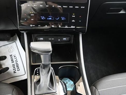 Certified 2023 Hyundai Santa Cruz SEL Premium image 28