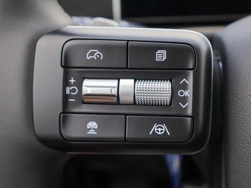 New 2026 Hyundai Santa Fe SE FWD image 13