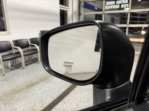 Used 2018 Subaru Outback 2.5i image 23