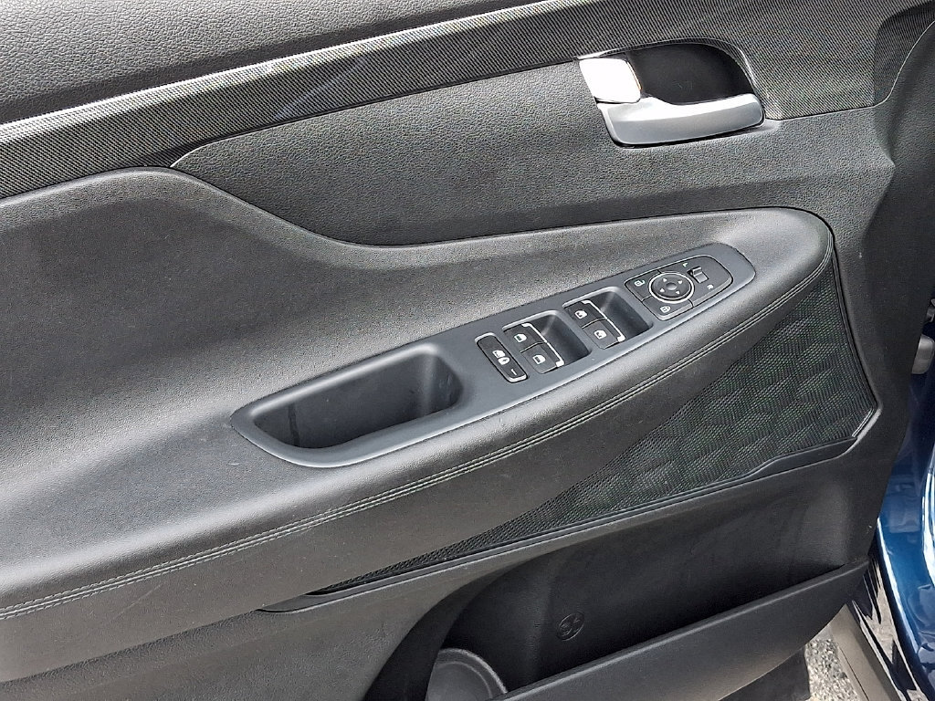 Used 2023 Hyundai Santa Fe SEL w/ Cargo Package FWD image 12