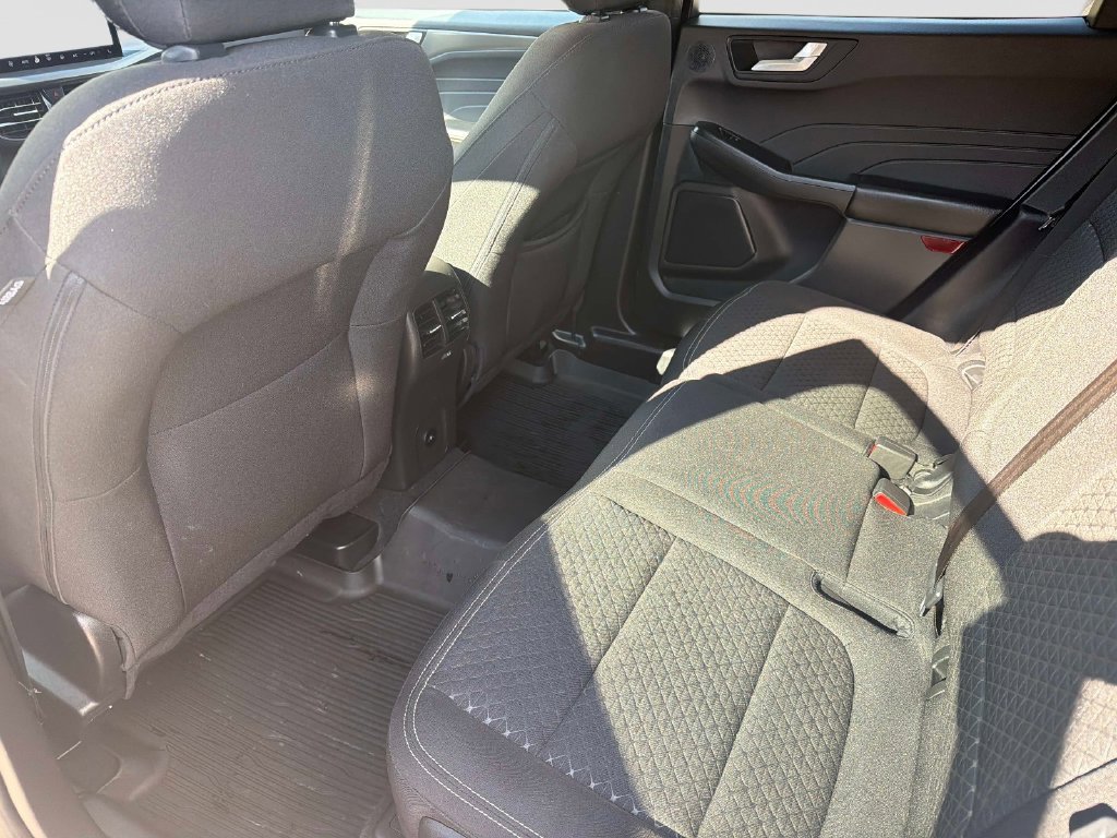 Used 2023 Ford Escape Active w/ Tech Pack #2 AWD/4WD image 15