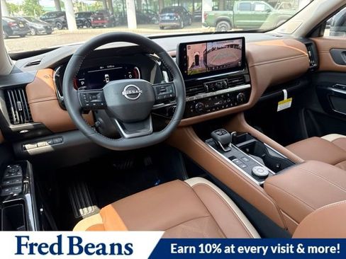 New 2026 Nissan Pathfinder Platinum AWD/4WD image 19