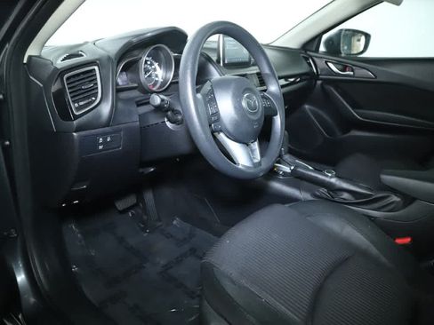 Used 2016 MAZDA MAZDA3 i Sport w/ Preferred Equipment Package FWD image 17