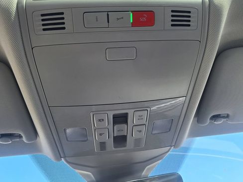 New 2026 Volkswagen Jetta SE FWD image 17