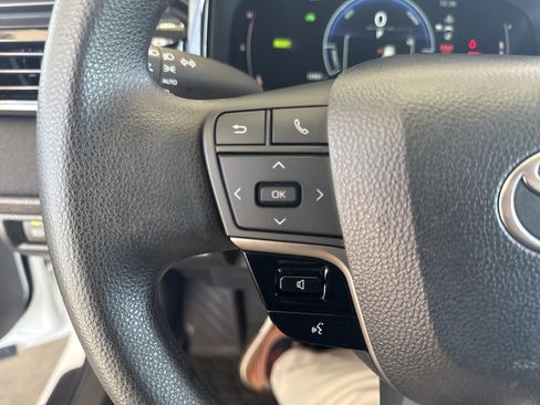 Certified 2025 Toyota Camry LE image 20