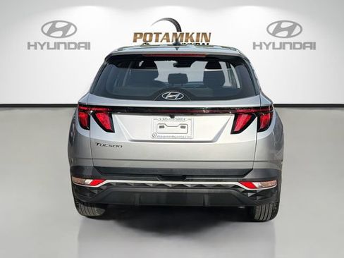 Used 2024 Hyundai Tucson SE FWD image 6