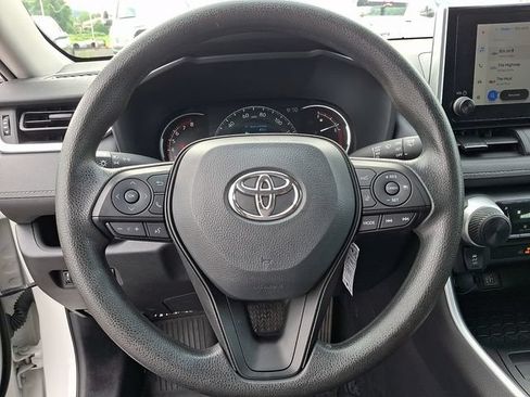 Used 2025 Toyota RAV4 LE FWD image 15