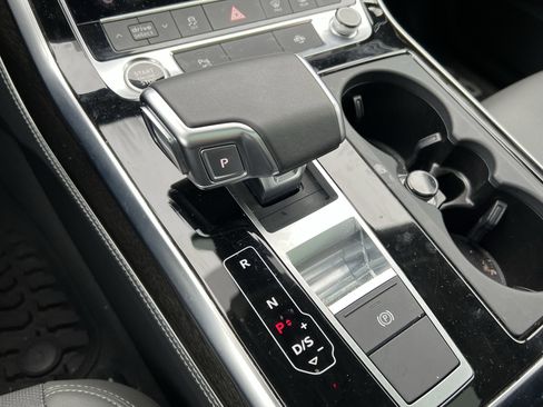 Used 2025 Audi Q7 Premium Plus w/ Premium Plus Package image 26