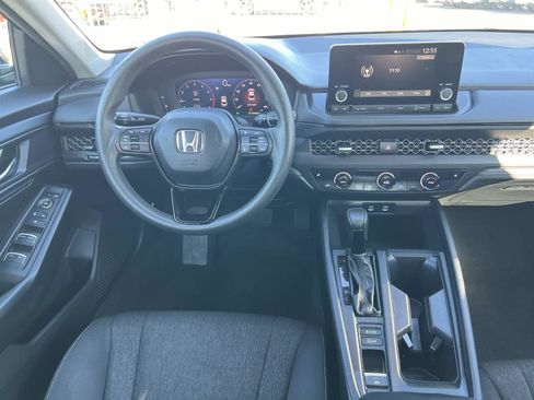 Certified 2023 Honda Accord EX image 7