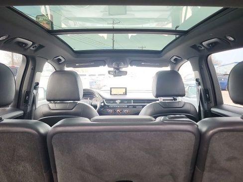 Used 2017 Audi Q7 3.0T Premium image 17
