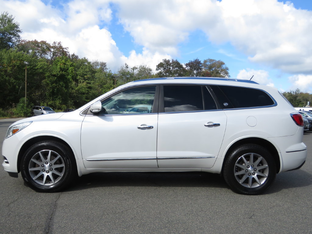 Used 2017 Buick Enclave Leather w/ Trailering Package AWD/4WD image 8