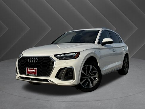 Used 2023 Audi Q5 2.0T Prestige w/ Prestige Package AWD/4WD image 2