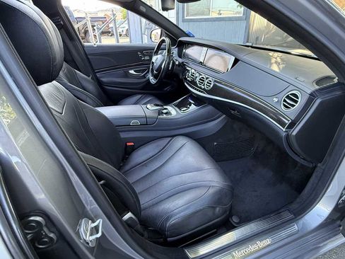 Used 2015 Mercedes-Benz S 550 Sedan image 11