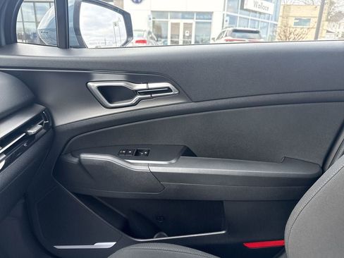 New 2026 Kia Sportage S image 23
