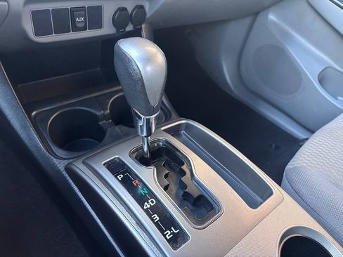 Used 2012 Toyota Tacoma PreRunner w/ SR5 Pkg RWD image 31
