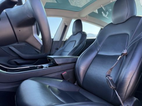 Used 2020 Tesla Model 3 Long Range image 12