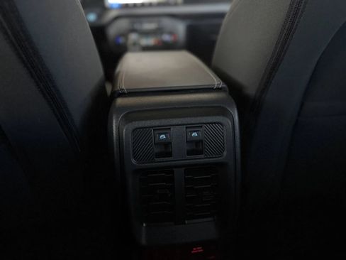 Used 2025 Ford Bronco Big Bend AWD/4WD image 40