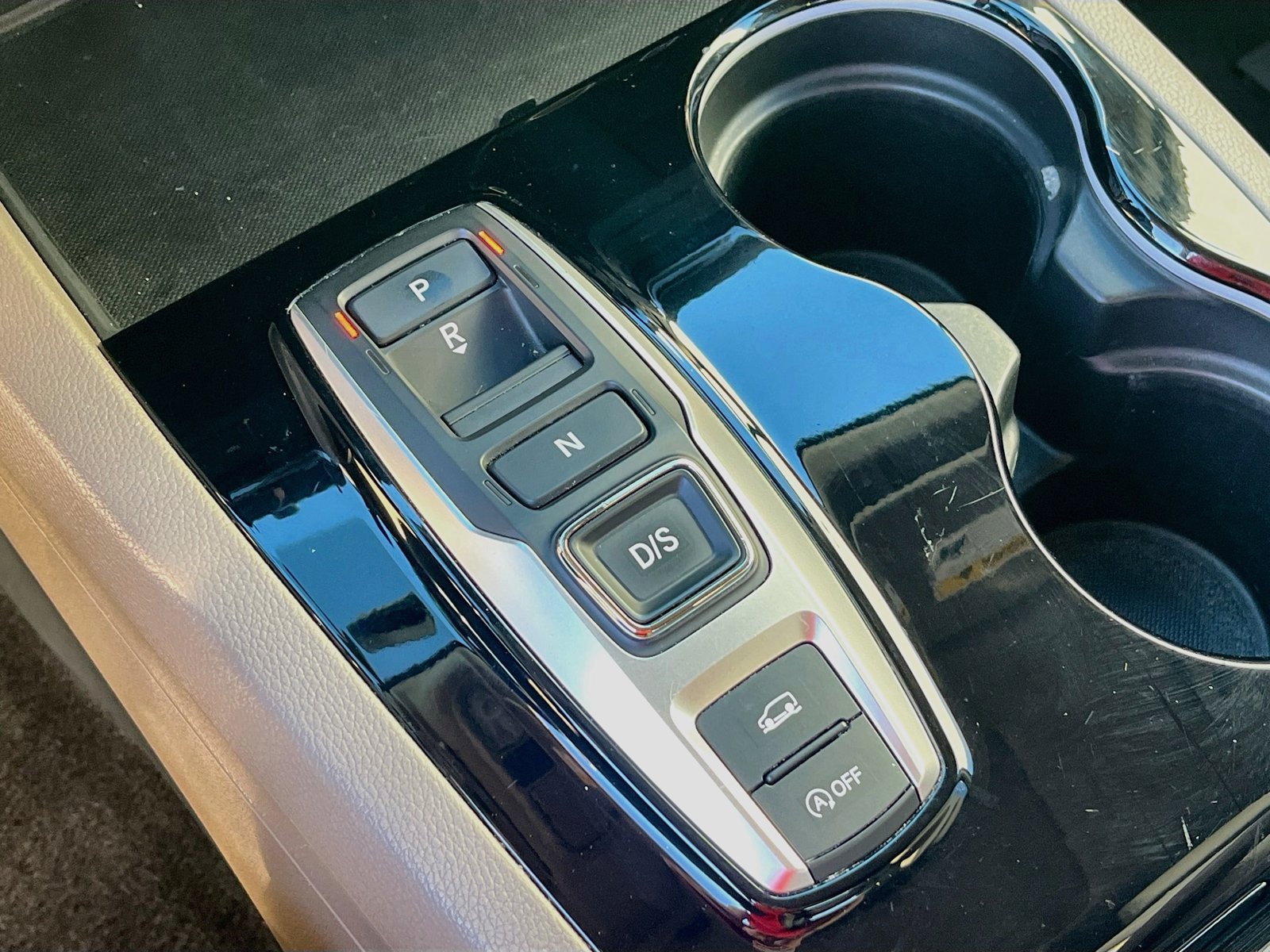 Used 2022 Honda Pilot Touring image 17
