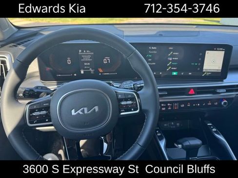 New 2025 Kia Sorento EX w/ Panoramic Sunroof Package FWD image 18