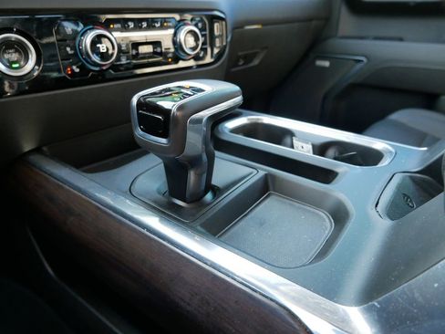 Used 2022 GMC Sierra 1500 SLT w/ SLT Convenience Package image 21