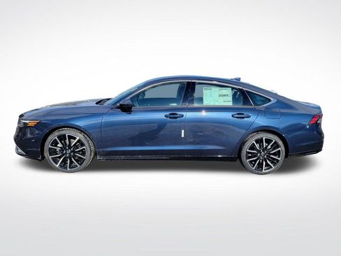 New 2026 Honda Accord Touring image 8