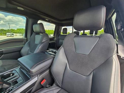 Used 2025 Ford F150 Raptor AWD/4WD image 26