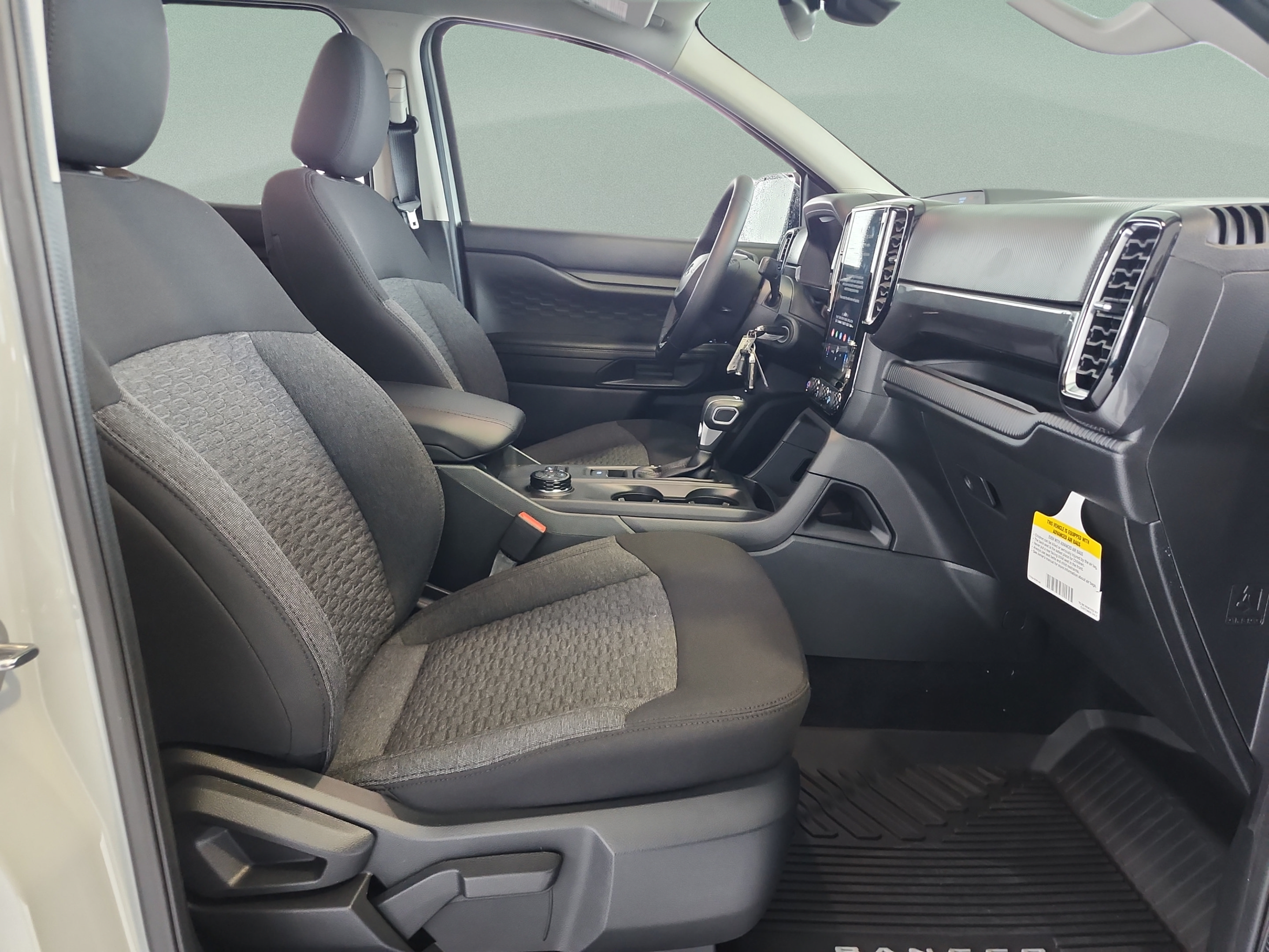 New 2026 Ford Ranger XLT w/ FX4 Off-Road Package AWD/4WD image 17
