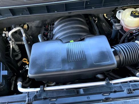 Used 2019 Chevrolet Silverado 1500 High Country w/ High Country Premium Package image 62