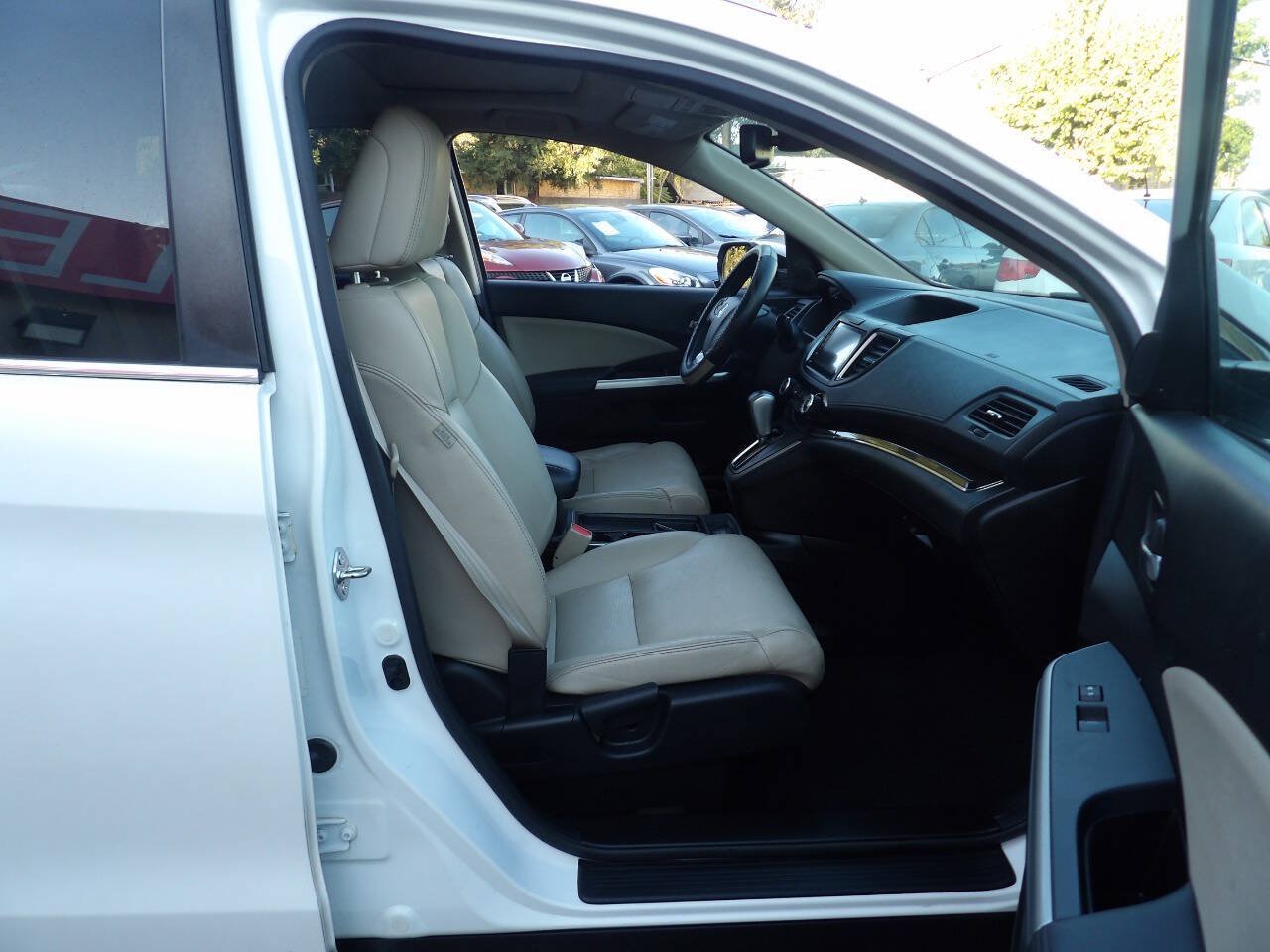 Used 2015 Honda CR-V Touring image 6
