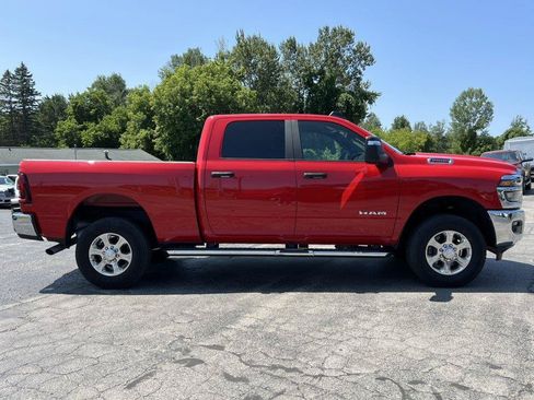 Used 2026 RAM 2500 Big Horn AWD/4WD image 40