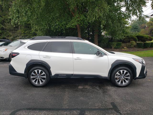 Certified 2024 Subaru Outback Limited AWD/4WD image 2