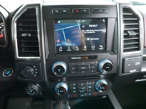 Used 2017 Ford F150 Lariat w/ Equipment Group 502A Luxury AWD/4WD image 15