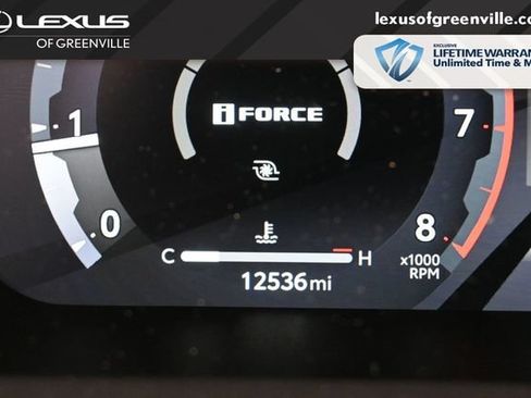 Used 2025 Toyota 4Runner Limited AWD/4WD image 11