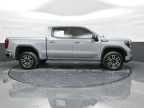 Certified 2024 GMC Sierra 1500 AT4 w/ Technology Package image 8