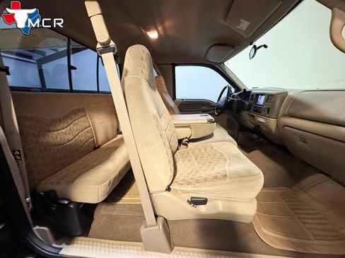 Used 2000 Ford F250 XLT image 18