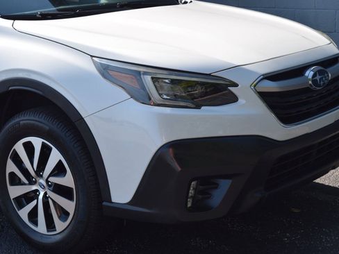 Used 2020 Subaru Outback Premium AWD/4WD image 15