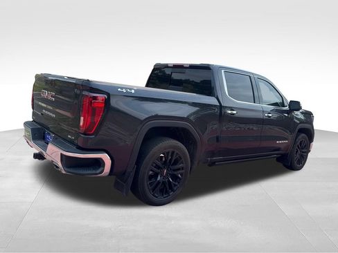 Used 2025 GMC Sierra 1500 SLT w/ SLT Convenience Package AWD/4WD image 8
