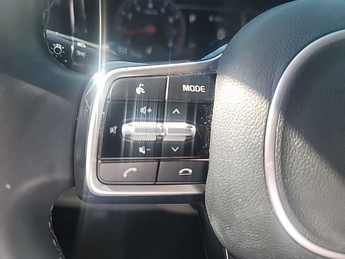 Certified 2022 Kia Sorento S w/ Panoramic Sunroof Package FWD image 20