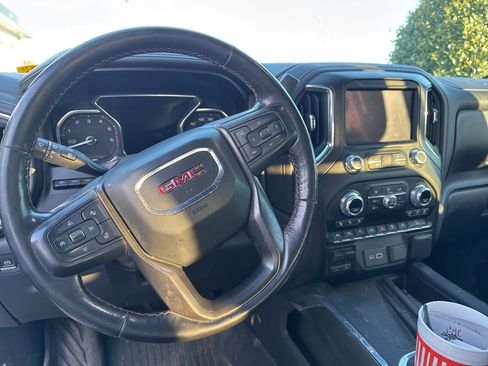 Used 2020 GMC Sierra 1500 AT4 w/ AT4 Premium Package image 2