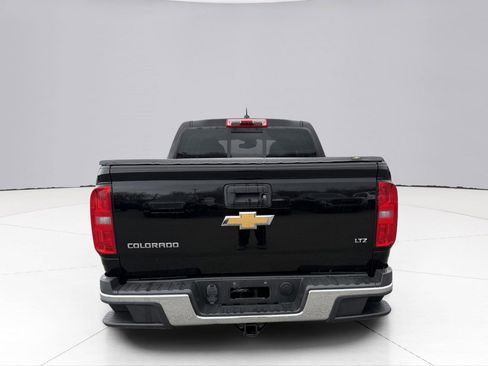 Used 2016 Chevrolet Colorado LT w/ Luxury Package, Chrome AWD/4WD image 12