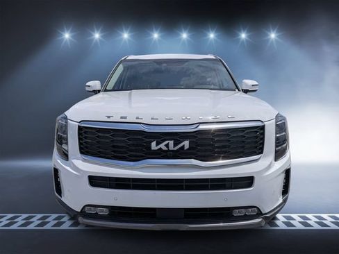 Used 2022 Kia Telluride SX w/ Towing Package FWD image 8